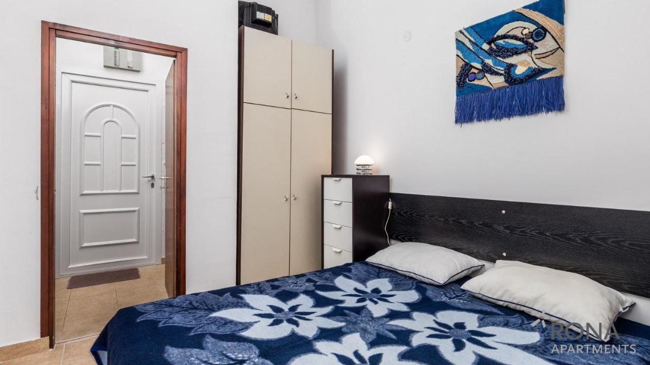 Rona Apartment Aurora نوفاليا المظهر الخارجي الصورة